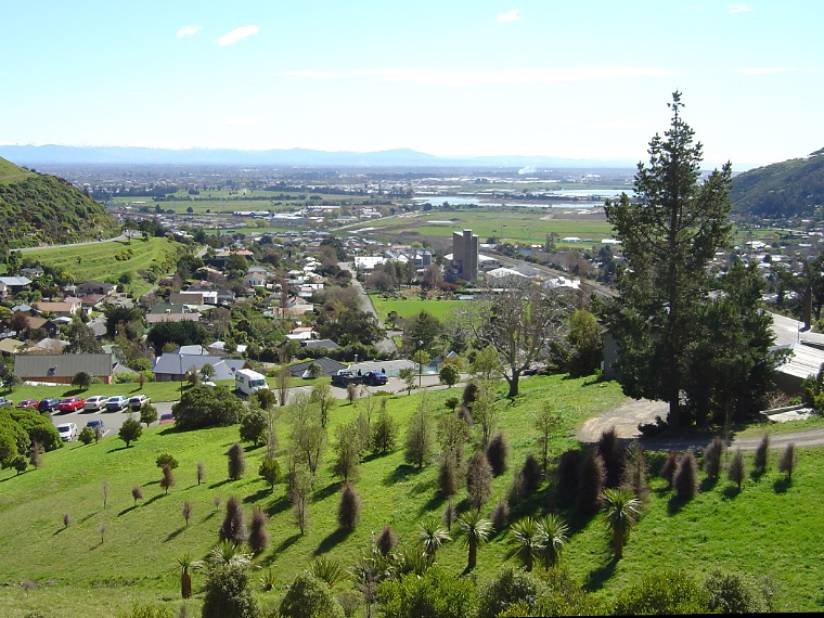 ../PhotosPhotos/Christchurch2004.jpg