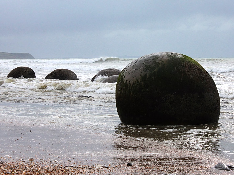 Moeraki Boulders